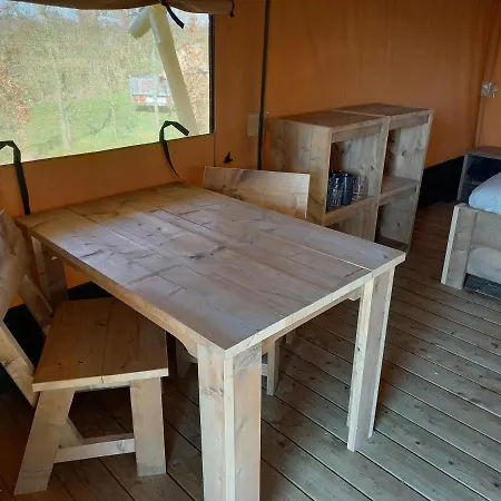 Safari Tent 2 Op Wellness En Stoltenborg Luxury tent Meddo