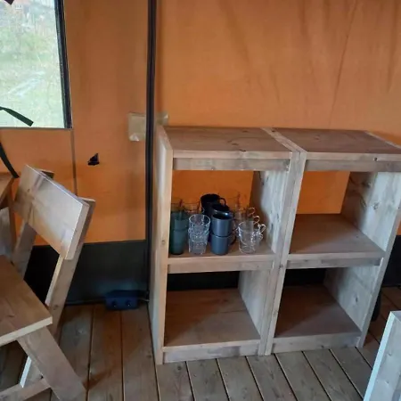 Luxury tent Safari Tent 2 Op Wellness En Stoltenborg *