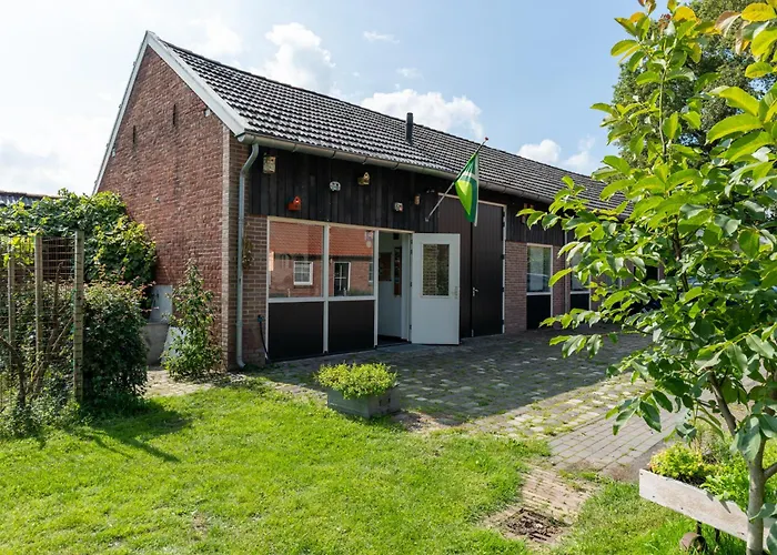 Safari Tent 2 Op Wellness En Stoltenborg *