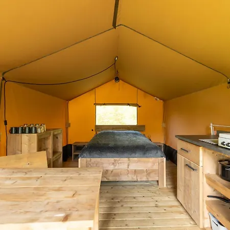 Safari Tent 2 Op Wellness En Stoltenborg Meddo