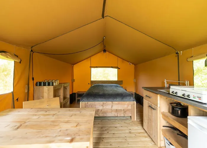 Safari Tent 2 Op Wellness En Stoltenborg Meddo